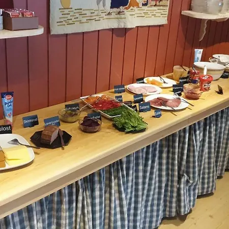 Vats Fjellstue Hotel 2*